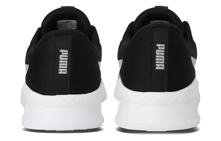 Shop プーマ ウェンブリー ロー "ブラック" 387365-01