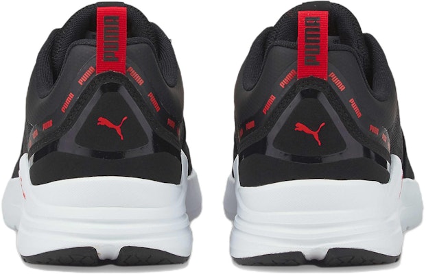 Puma Wired Run Signature 低幫跑步鞋 黑色 Shop Puma Wired Run Signature 低幫跑步鞋 黑色