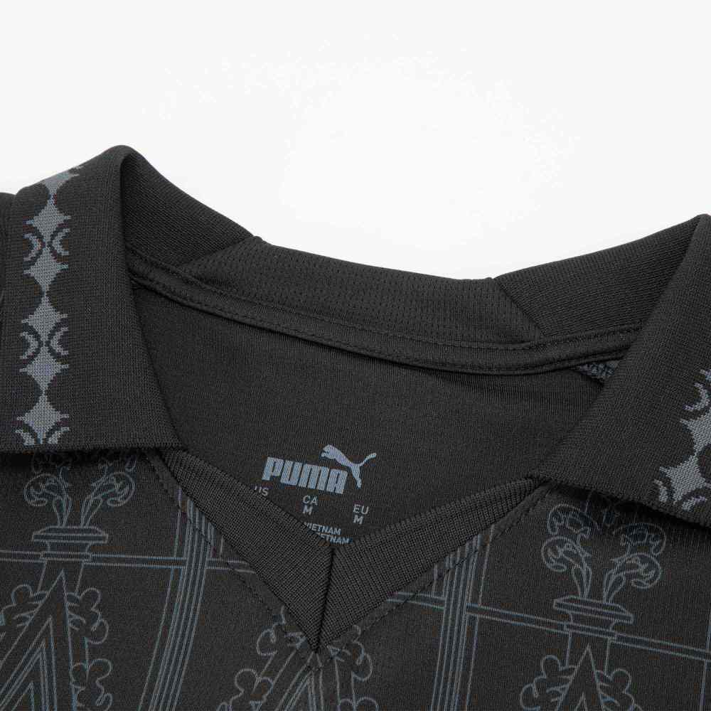 Sizing PUMA x AC Milan x PLEASURES 黑色印花男款短袖足球球衣 776064-01