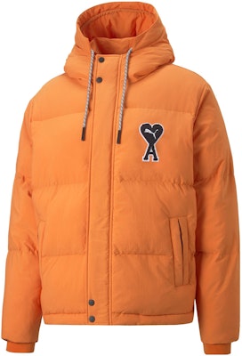 PUMA x AMI Paris 聯名暖心刺繡連帽羽絨外套 男女款 鮮橘色 535991-72 Order PUMA x AMI Paris 聯名暖心刺繡連帽羽絨外套 男女款 鮮橘色 535991-72