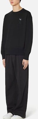 푸마 x AMI 파리 하트 로고 크루넥 스웻셔츠 블랙 534111-01 Shop 푸마 x AMI 파리 하트 로고 크루넥 스웻셔츠 블랙 534111-01