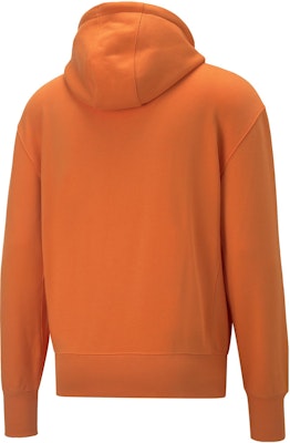 PUMA x AMI Paris 聯名款 男女連帽衫 心形標誌 明亮橘色. 536231-72 Lookbook PUMA x AMI Paris 聯名款 男女連帽衫 心形標誌 明亮橘色. 536231-72