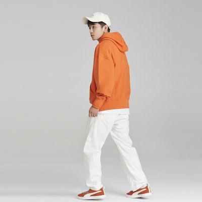 PUMA x AMI Paris 聯名款 男女連帽衫 心形標誌 明亮橘色. 536231-72 Sizing PUMA x AMI Paris 聯名款 男女連帽衫 心形標誌 明亮橘色. 536231-72