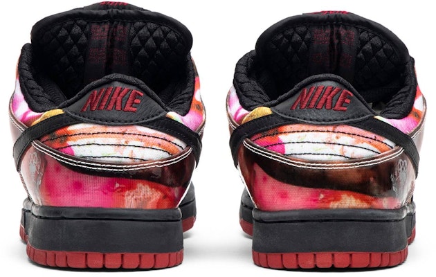 Pushead x Nike SB Dunk Low Pro 'Pushead' Retro Sneakers 313233-001 Details for Pushead x Nike SB Dunk Low Pro 'Pushead' Retro Sneakers 313233-001