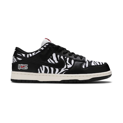 Quartersnacks Nike SB Dunk Low 'Little Debbie’s Zebra Cakes'