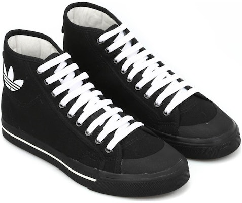 Raf Simons x adidas Matrix Spirit Tinggi 'Raf Simons Hitam Putih' BB2689 Lookbook Raf Simons x adidas Matrix Spirit Tinggi 'Raf Simons Hitam Putih' BB2689