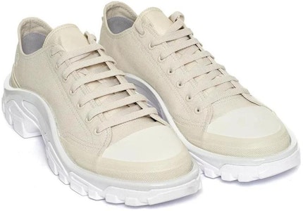 ラフ・シモンズ×adidas ニューランナー タン DA9294 Lookbook ラフ・シモンズ×adidas ニューランナー タン DA9294