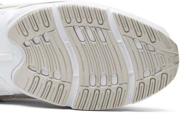 ラフ・シモンズ×adidas Ozweego 3 カーキ BB6743 Purchase ラフ・シモンズ×adidas Ozweego 3 カーキ BB6743