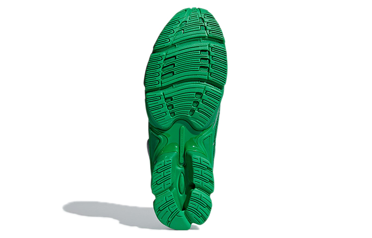 Details for 拉夫·西蒙斯 x 阿迪达斯 Ozweego '绿色' F34266