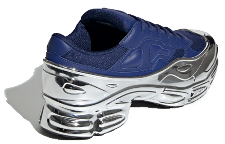 Shop Raf Simons x adidas Ozweego '镜面-深蓝墨' EE7949