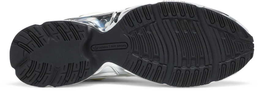 Raf Simons x adidas Ozweego 'Mirrored - Putih Krem' EE7945 Shop Raf Simons x adidas Ozweego 'Mirrored - Putih Krem' EE7945