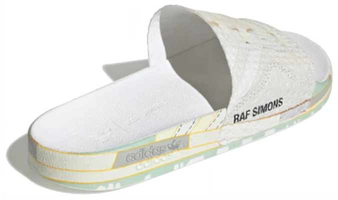 adidas originals RS Samba Adilette 耐磨運動拖鞋 灰白 Lookbook adidas originals RS Samba Adilette 耐磨運動拖鞋 灰白