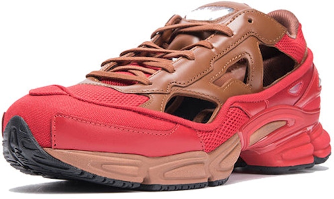 Raf Simons x adidas 限量版 Replicant Ozweego '紅色' 系列 B22513 Lookbook Raf Simons x adidas 限量版 Replicant Ozweego '紅色' 系列 B22513