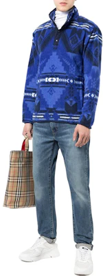 랄프로렌 블루 기하학 자카드 스냅 플리스 스웨트셔츠 710853348-001 Lookbook 랄프로렌 블루 기하학 자카드 스냅 플리스 스웨트셔츠 710853348-001