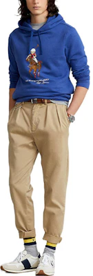 Ralph Lauren FW22 Ikonik Bear Grafik Sweatshirt Biru Lelaki MNPOKNI16821526-400 Lookbook Ralph Lauren FW22 Ikonik Bear Grafik Sweatshirt Biru Lelaki MNPOKNI16821526-400