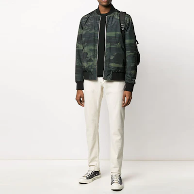 ラルフローレン SS22 ブラック クルーネック ロゴ刺繍 プルオーバー スウェット 710680593-001 Lookbook ラルフローレン SS22 ブラック クルーネック ロゴ刺繍 プルオーバー スウェット 710680593-001