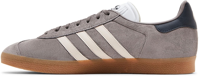 Real Madrid x adidas Gazelle 'Kostum Ketiga' IH2631 Lookbook Real Madrid x adidas Gazelle 'Kostum Ketiga' IH2631