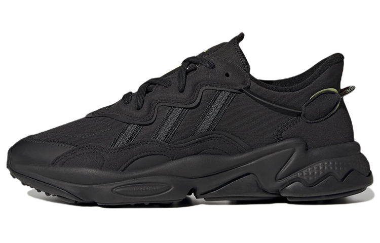 Buy 皇家馬德里 x adidas Ozweego '第三球衣' HP7802