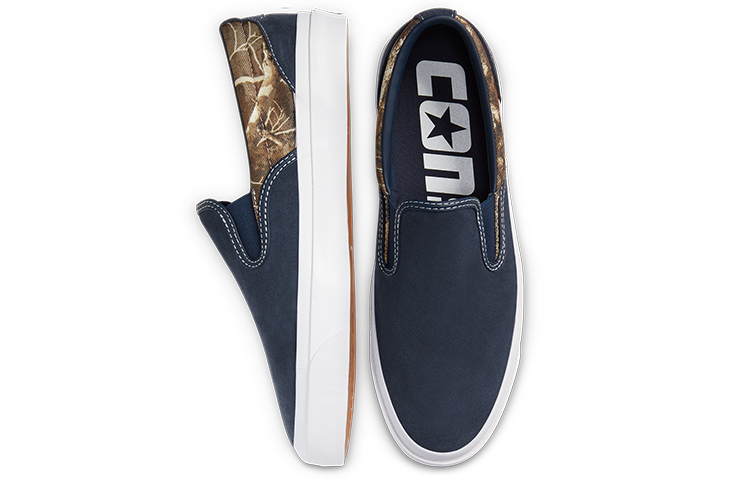 Shop Realtree 迷彩 x Converse One Star CC Pro Slips Cons Low 'Obsidian' 168666C