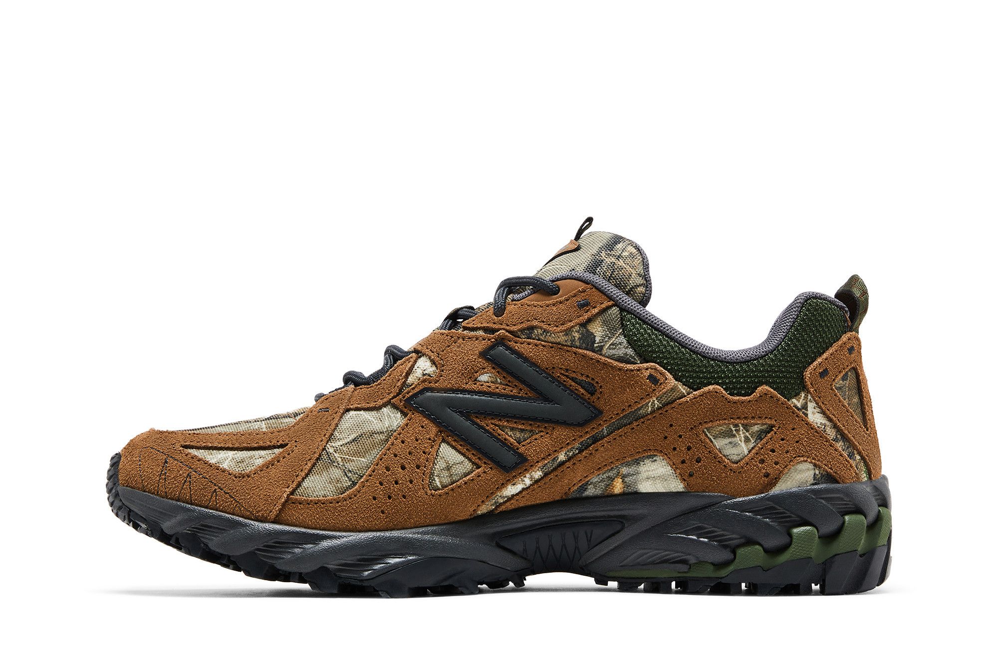 Lookbook Realtree x New Balance 610 '暗色泥土' ML610TQ