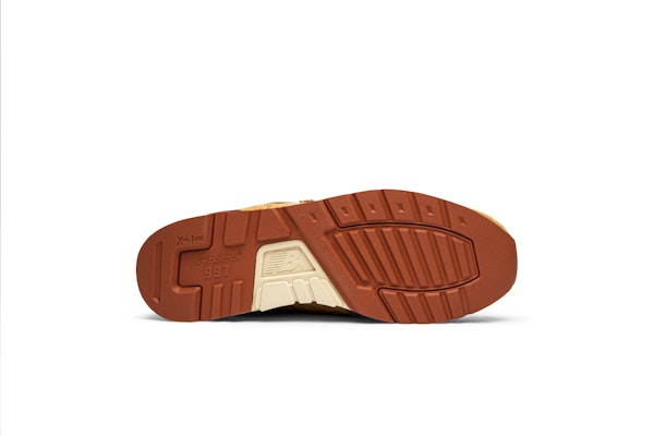 Red Wing x New Balance 997 'Coklat' M997RW Shop Red Wing x New Balance 997 'Coklat' M997RW