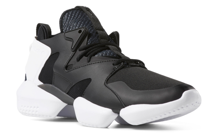 Lookbook 锐步 3D OP. Lite '黑色' DV4271