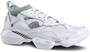 銳步3D Opus Pro低筒耐磨跑步鞋 白灰 Lookbook 銳步3D Opus Pro低筒耐磨跑步鞋 白灰