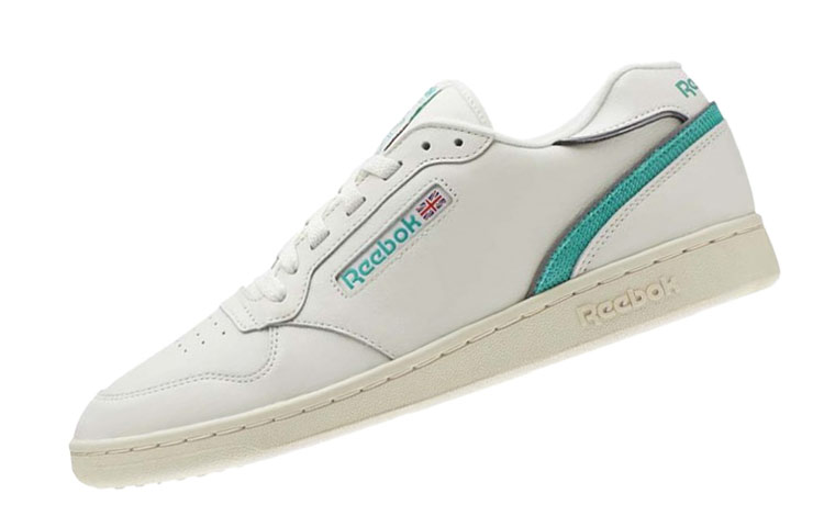 Lookbook Reebok Act 300 'Chalk Paperwhite' Zapatillas Blancas Retro CN3844