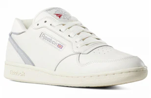 Lookbook Reebok ACT 300 复古低帮 '牛奶白' DV4184