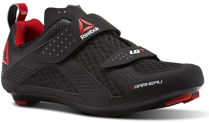 Reebok Actifly 室內自行車 黑紅 跑步鞋 Lookbook Reebok Actifly 室內自行車 黑紅 跑步鞋