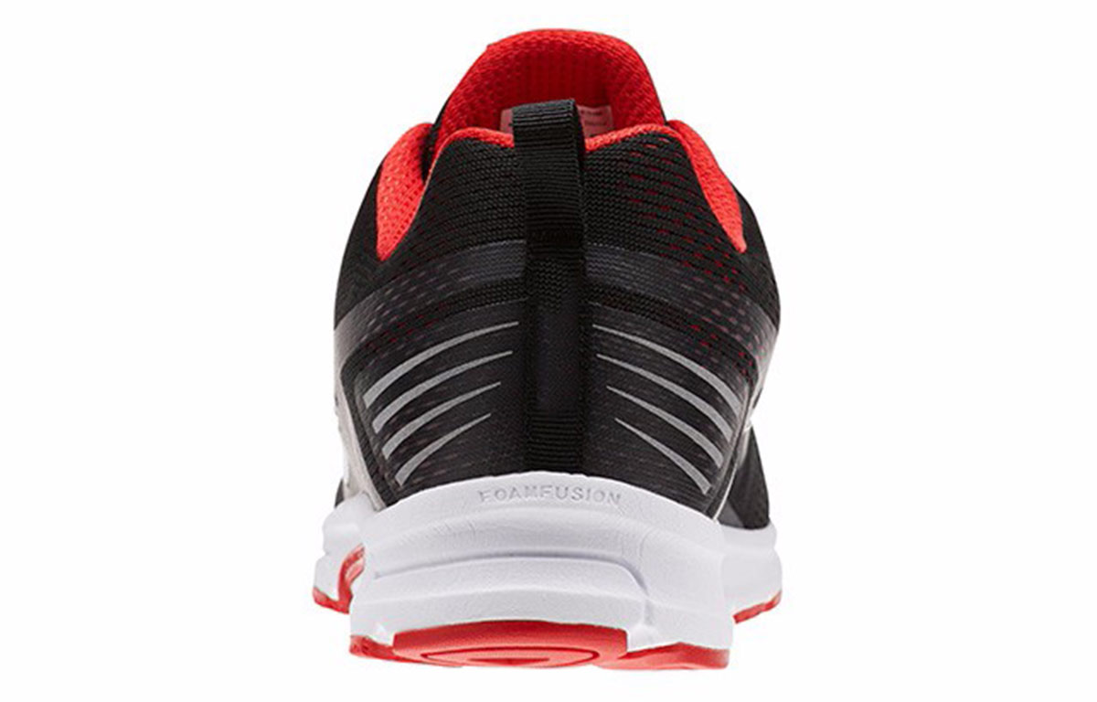 Shop Reebok Ahary Runner ''Zwart Rood'' CN5333