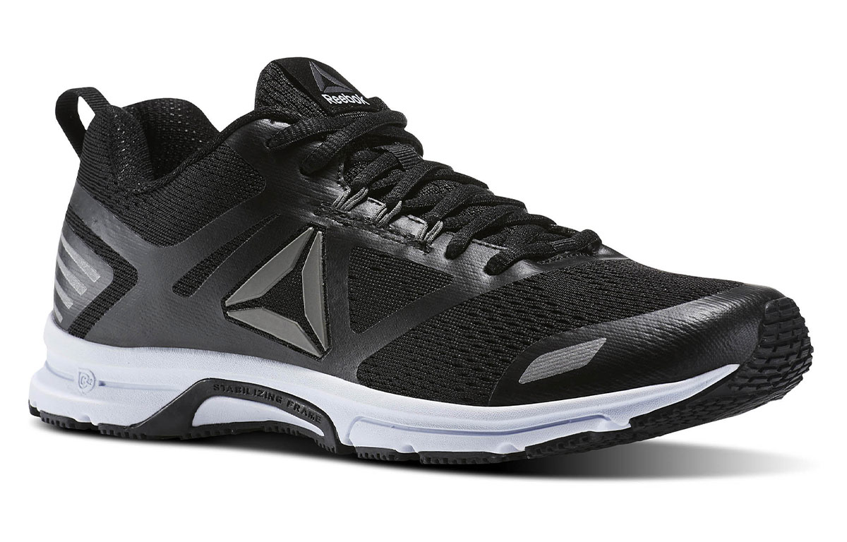 Lookbook Reebok Ahary Runner Noir BS8389