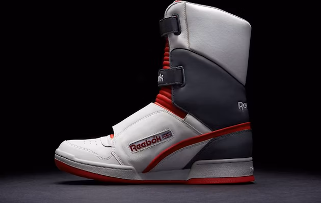 Reebok Alien Stomper Hi 'Ripley' Edisi Khas M49096 Shop Reebok Alien Stomper Hi 'Ripley' Edisi Khas M49096