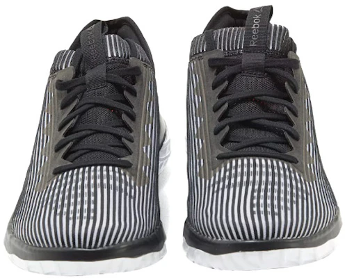 Reebok Astroride Forever ''Nero Bianco'' CM8742 Lookbook Reebok Astroride Forever ''Nero Bianco'' CM8742