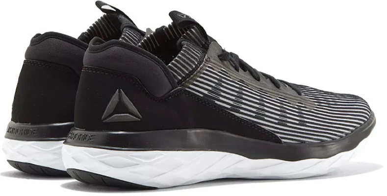 Reebok Astroride Forever ''Nero Bianco'' CM8742 Shop Reebok Astroride Forever ''Nero Bianco'' CM8742