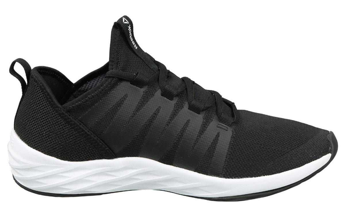 Order Reebok Astroride Future 'Hitam' CM8728