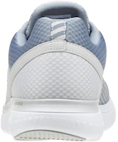 Shop Reebok Astroride Run MT 灰白 跑步鞋
台灣市場:Reebok Astroride Run MT 灰白 跑鞋