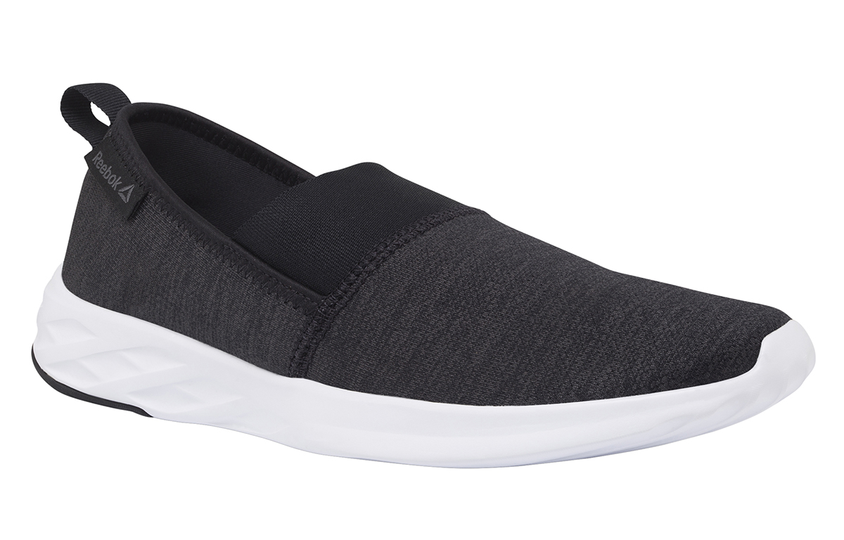 Lookbook Reebok Astroride Slip On ''Nero Bianco'' DV4557