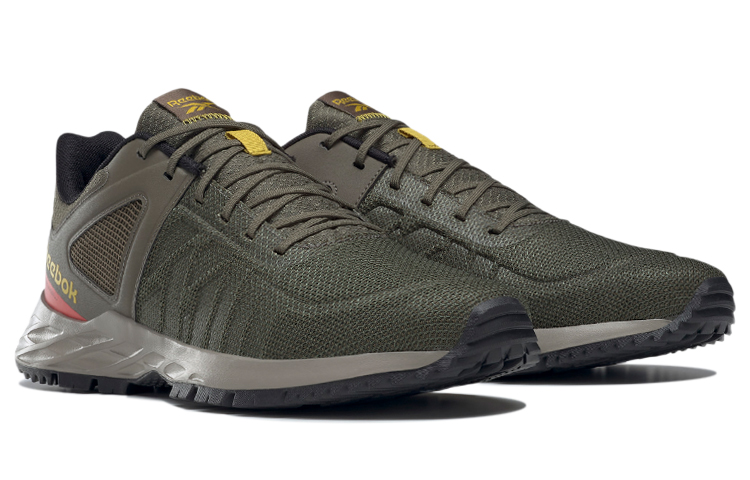 Lookbook 銳步 Astroride Trail 2.0 舒適透氣 低幫運動跑步鞋 軍綠