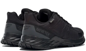 Shop Reebok Astroride系列 Trail Gtx 2.0 防滑耐磨防水 低筒 跑步鞋 黑色