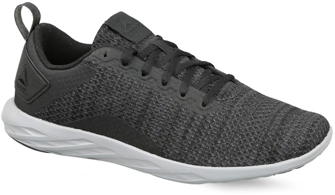 Reebok Astroride Walk 2.0 'Hitam Abu-abu' CN6114 Lookbook Reebok Astroride Walk 2.0 'Hitam Abu-abu' CN6114