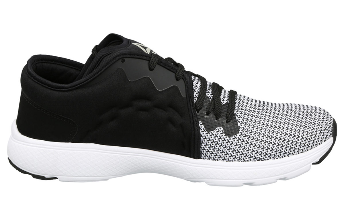 Order Reebok Astroride Walk Lp Hitam 'Putih' DV4966
