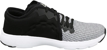 Order Reebok Astroride Walk Lp 黑白色 跑步鞋