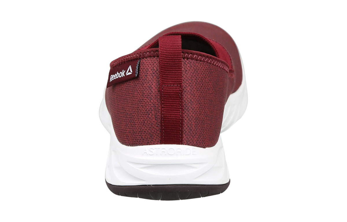 Purchase Reebok Astroride Sepatu Jalan Slip-On 'Merah Lari' DV6270