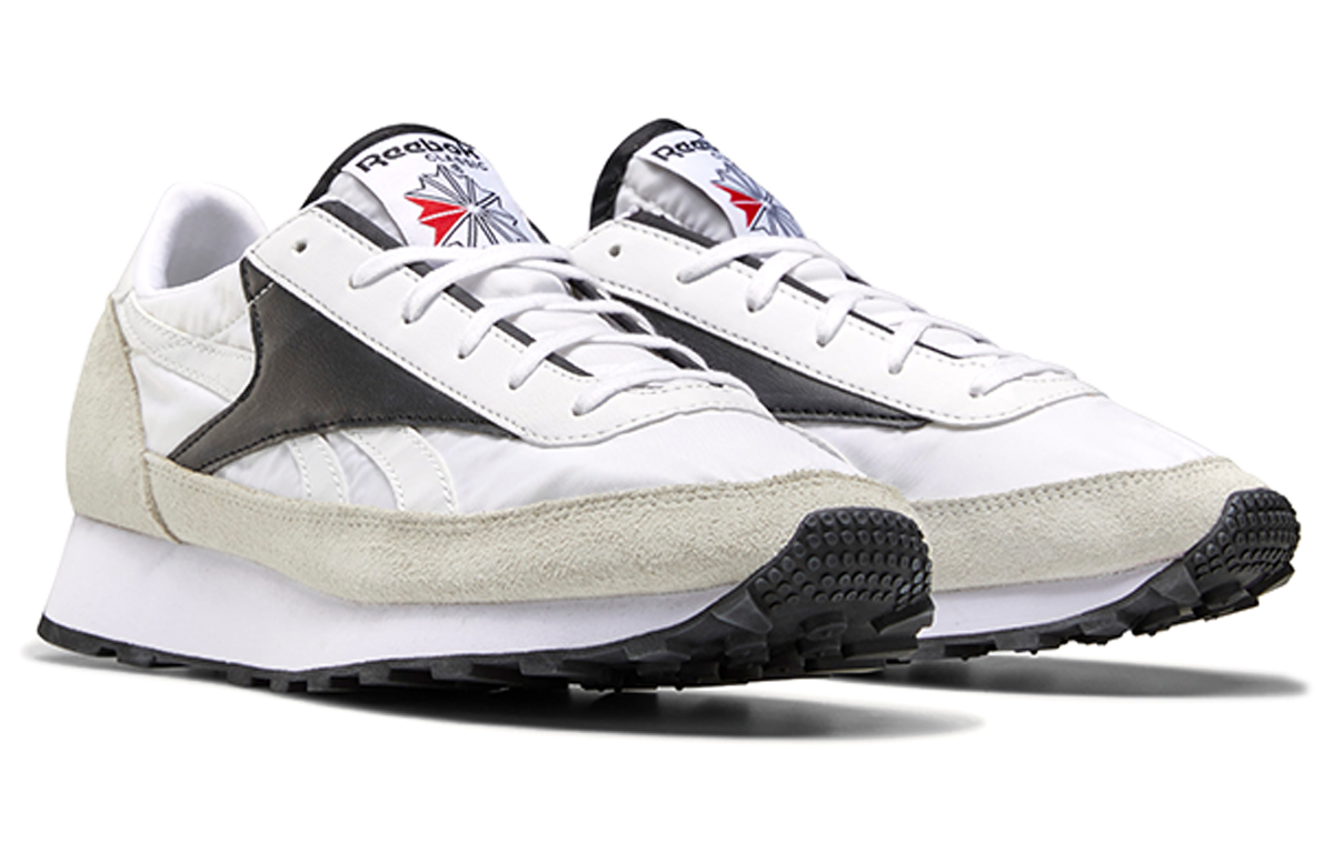 Lookbook Reebok AZ Runner Grau/Weiß/Schwarz FY7567