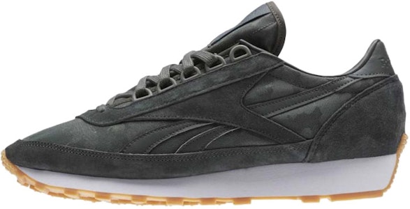 Reebok Aztec 'Pria Abu-abu' BS5512 Buy Reebok Aztec 'Pria Abu-abu' BS5512