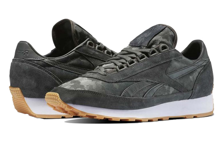 Lookbook リーボック アズテック "メンズグレー" BS5512