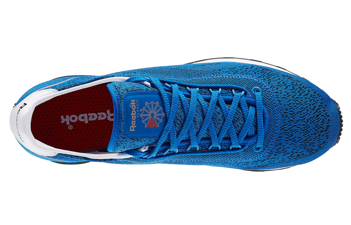 Shop Reebok Aztec Em 'Azul' BD1923