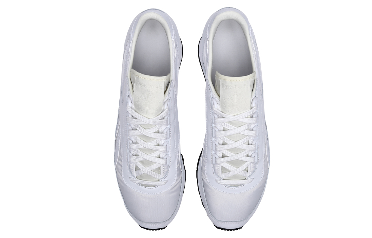 Lookbook 锐步Aztec OG‘白色休闲跑鞋’ CN6958