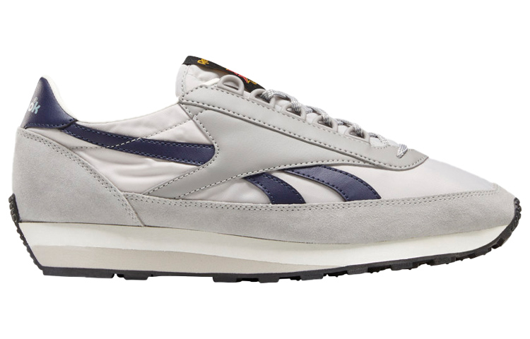 Order リーボック アズテック OG グレー Q47272